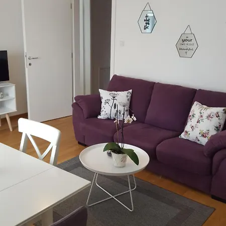 Apartman Nina *