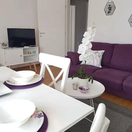 Apartman Nina Apartment